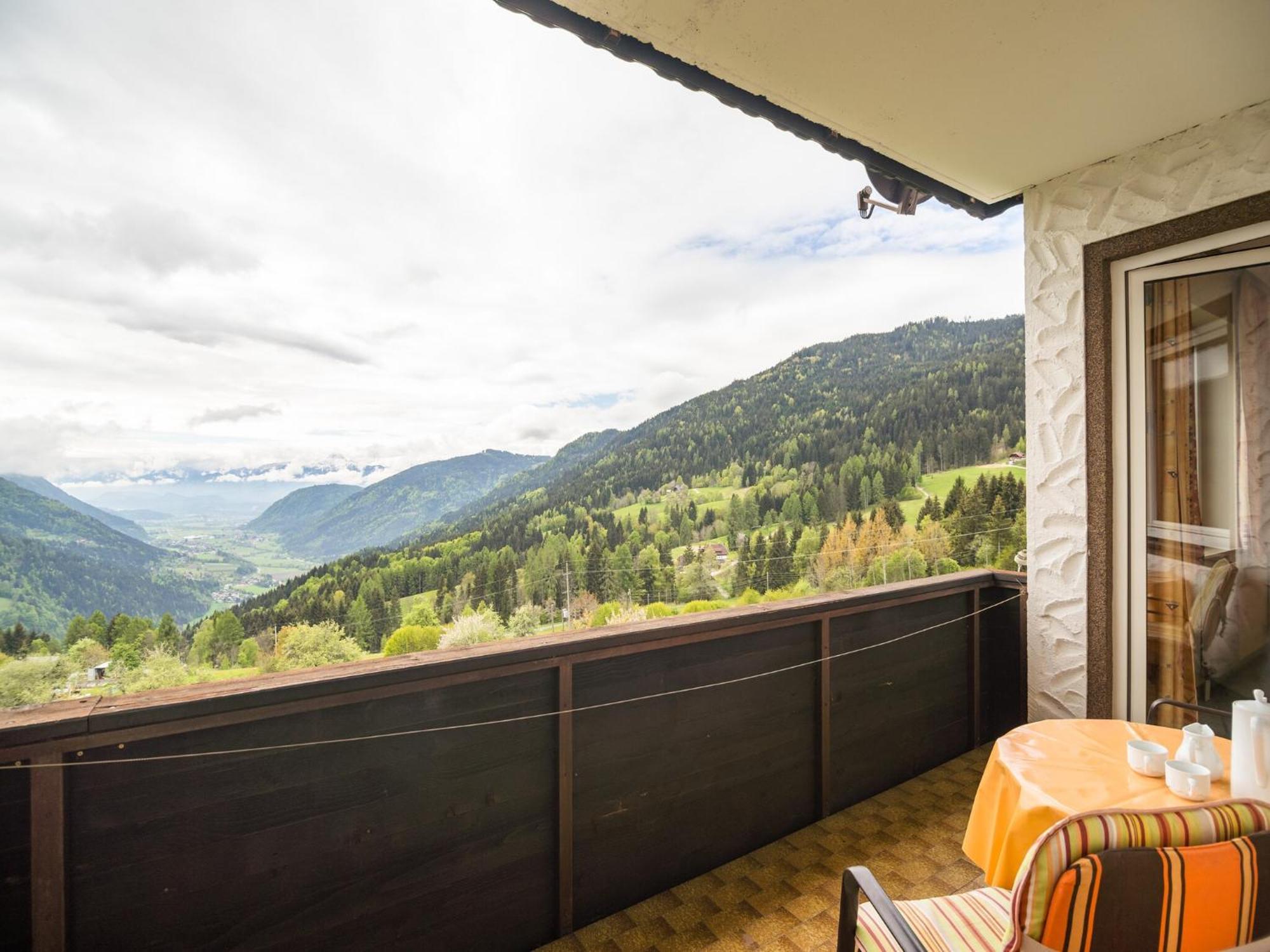 Cozy Apartment In Afritz Am See Near Gerlitzen Ski Area Ngoại thất bức ảnh